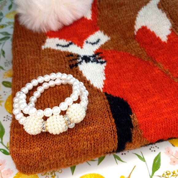 ☆3/$20* Red Camel Brand Knit Sweater with Fox. Bracelet and Fuzzy Hair Kaboober - Picture 7 of 7
